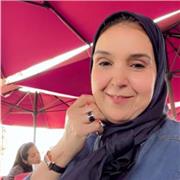 Professeur de communication et de développement des ressources humaines 
31 ans d’expérience dans le domaine de l’enseignement